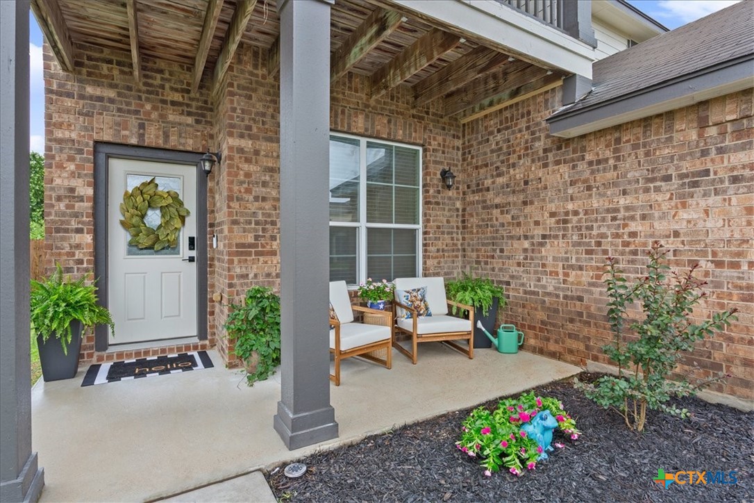 240 Foster Lane Jarrell, TX 76537 - Photo 4 of 44