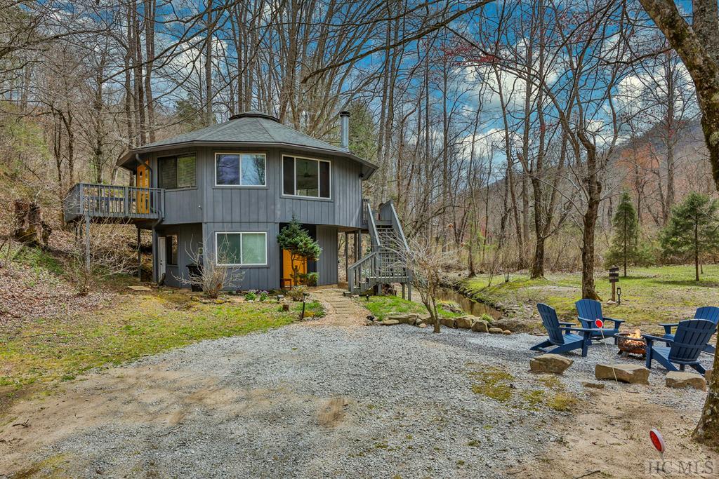 3051 Middle Creek Road Otto, NC 28763 - Photo 1 of 36 Gallery Image 1