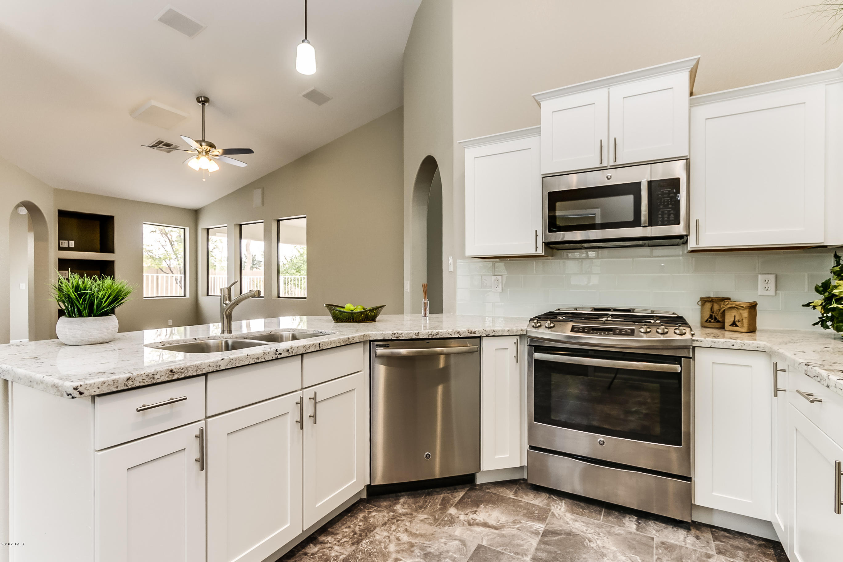 13116 West Granada Road Goodyear, AZ 85395 - Photo 18 of 70 Granada - 023