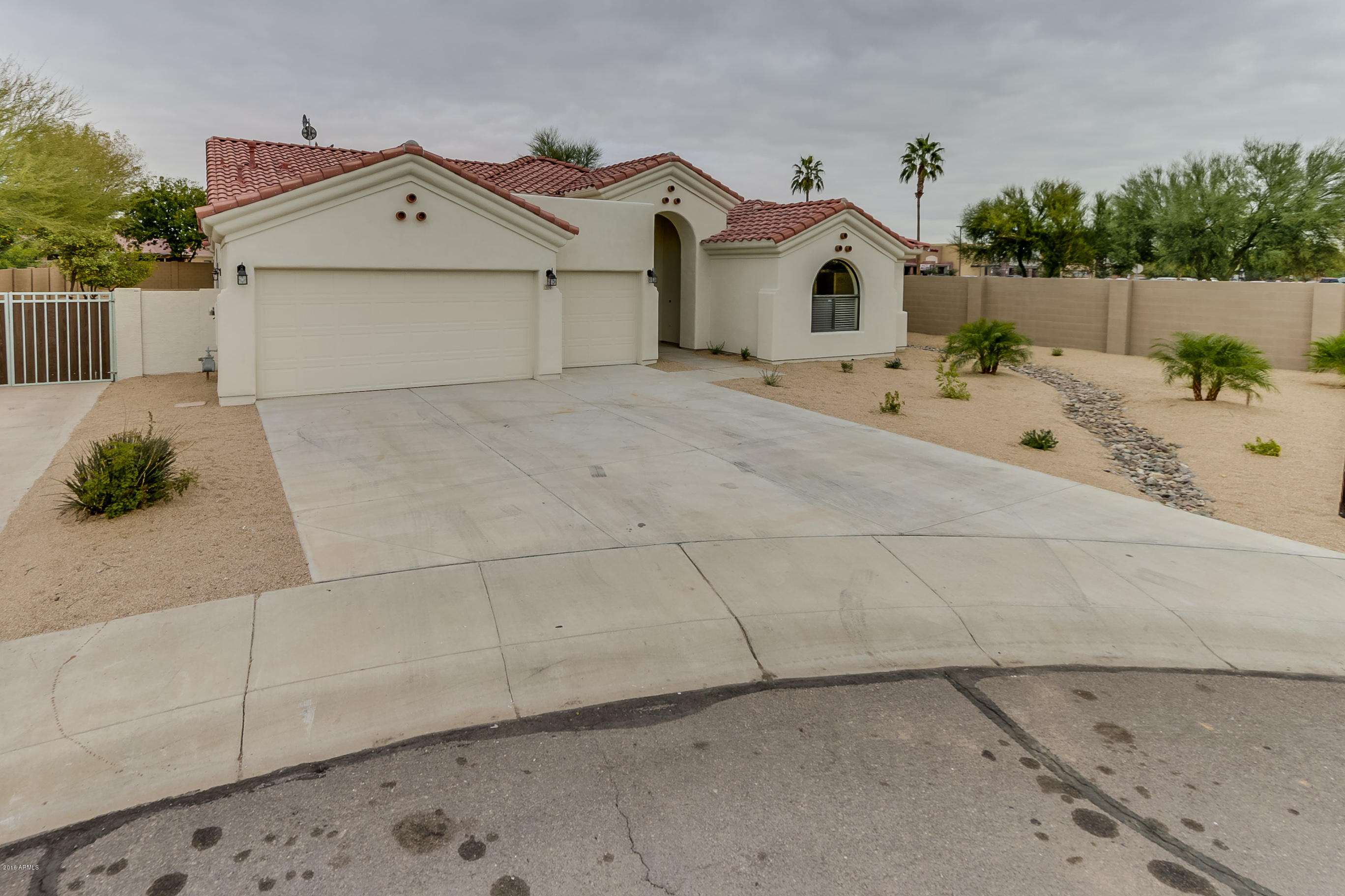 13116 West Granada Road Goodyear, AZ 85395 - Photo 2 of 70 Elevated - 006