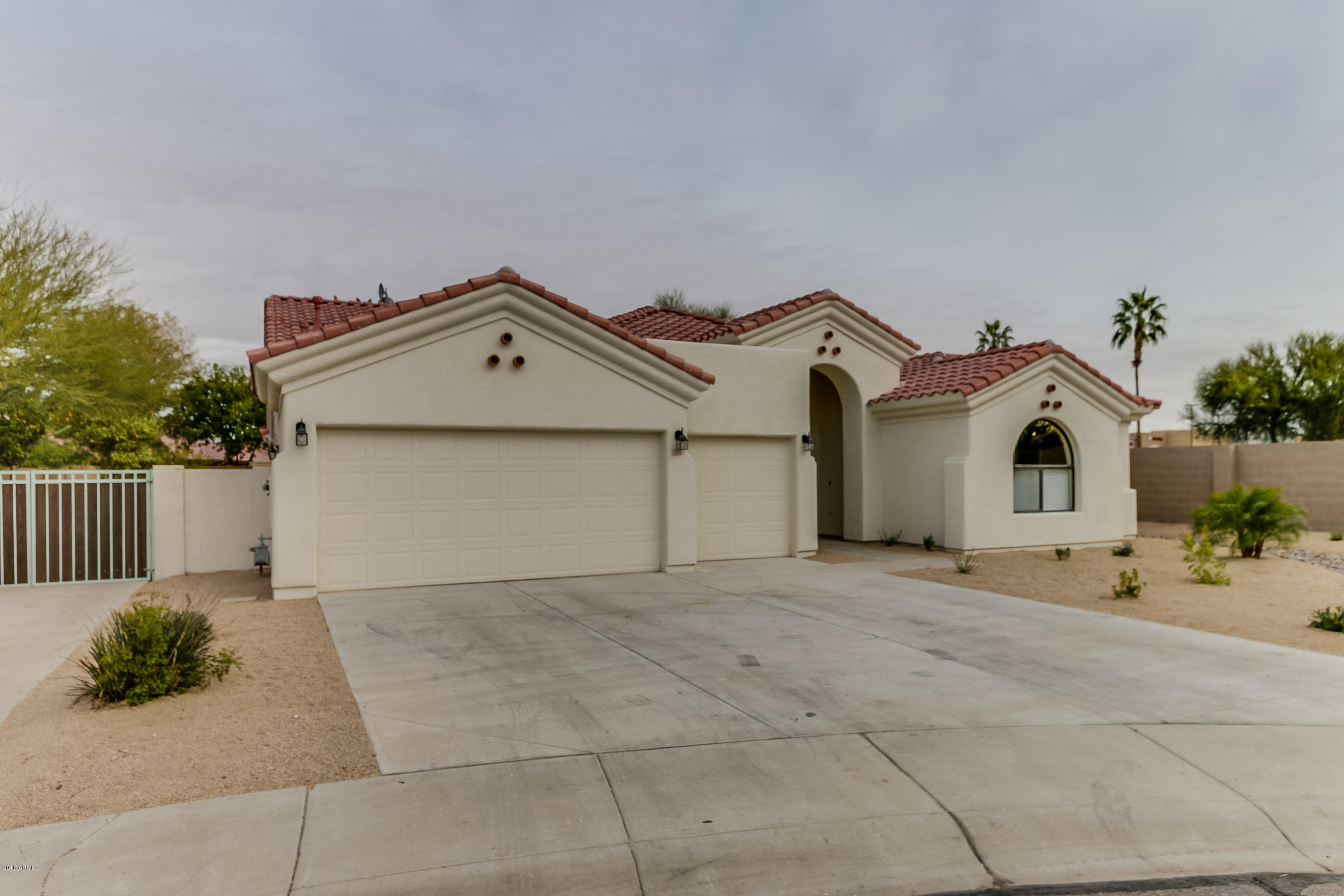 13116 West Granada Road Goodyear, AZ 85395 - Photo 5 of 70 Granada - 003