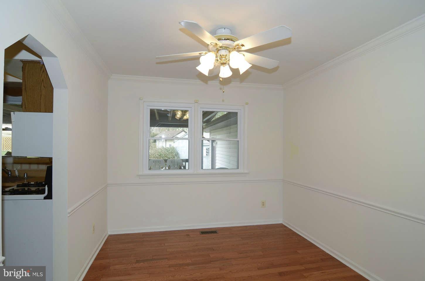 2150 Tulsa Road Sykesville, MD 21784 - Photo 4 of 14 Dining Room