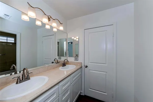 $4,800 | 24818 Woodward Avenue, Lomita, CA 90717