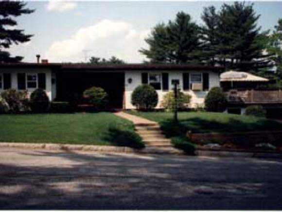 62 Roycraft Road Manchester, NH 03103 - Photo 1 of 4 Gallery Image 1