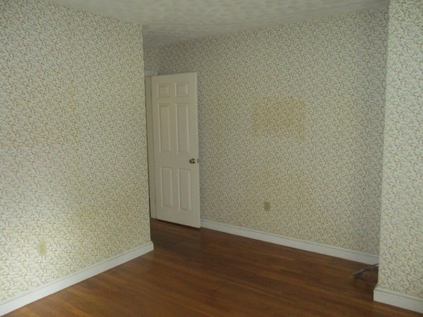 136 Northgate Road Northborough, MA 01532 - Photo 8 of 27 Gallery Image 8