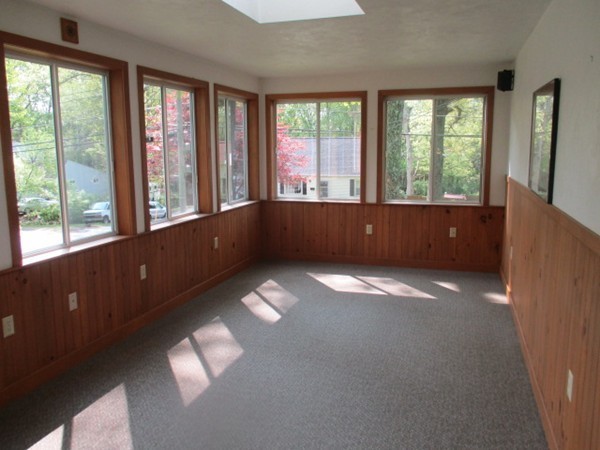 136 Northgate Road Northborough, MA 01532 - Photo 9 of 27 Gallery Image 9