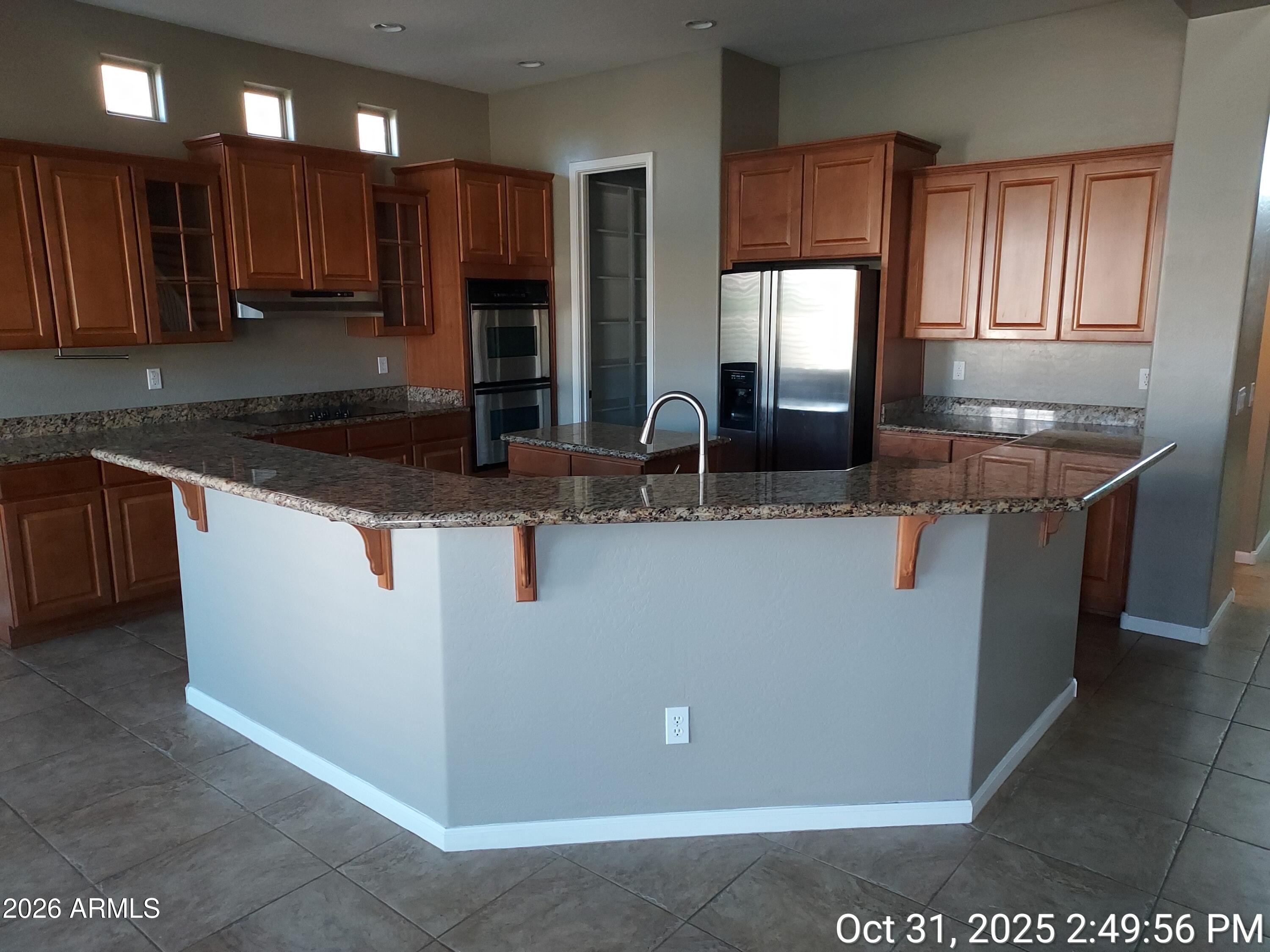 296 East Frances Lane Gilbert, AZ 85295 - Photo 3 of 9 Kitchen