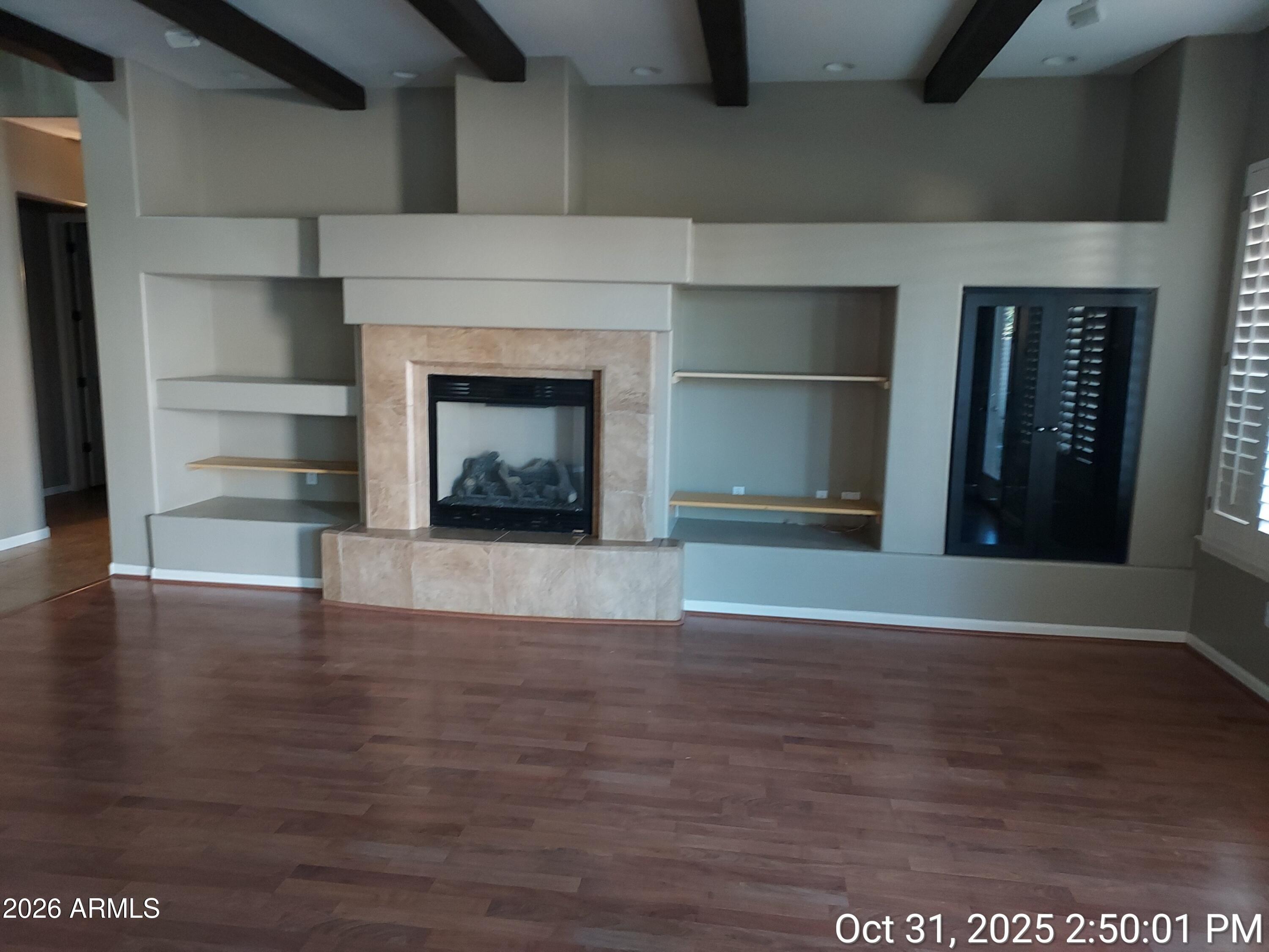 296 East Frances Lane Gilbert, AZ 85295 - Photo 4 of 9 GreatRoom