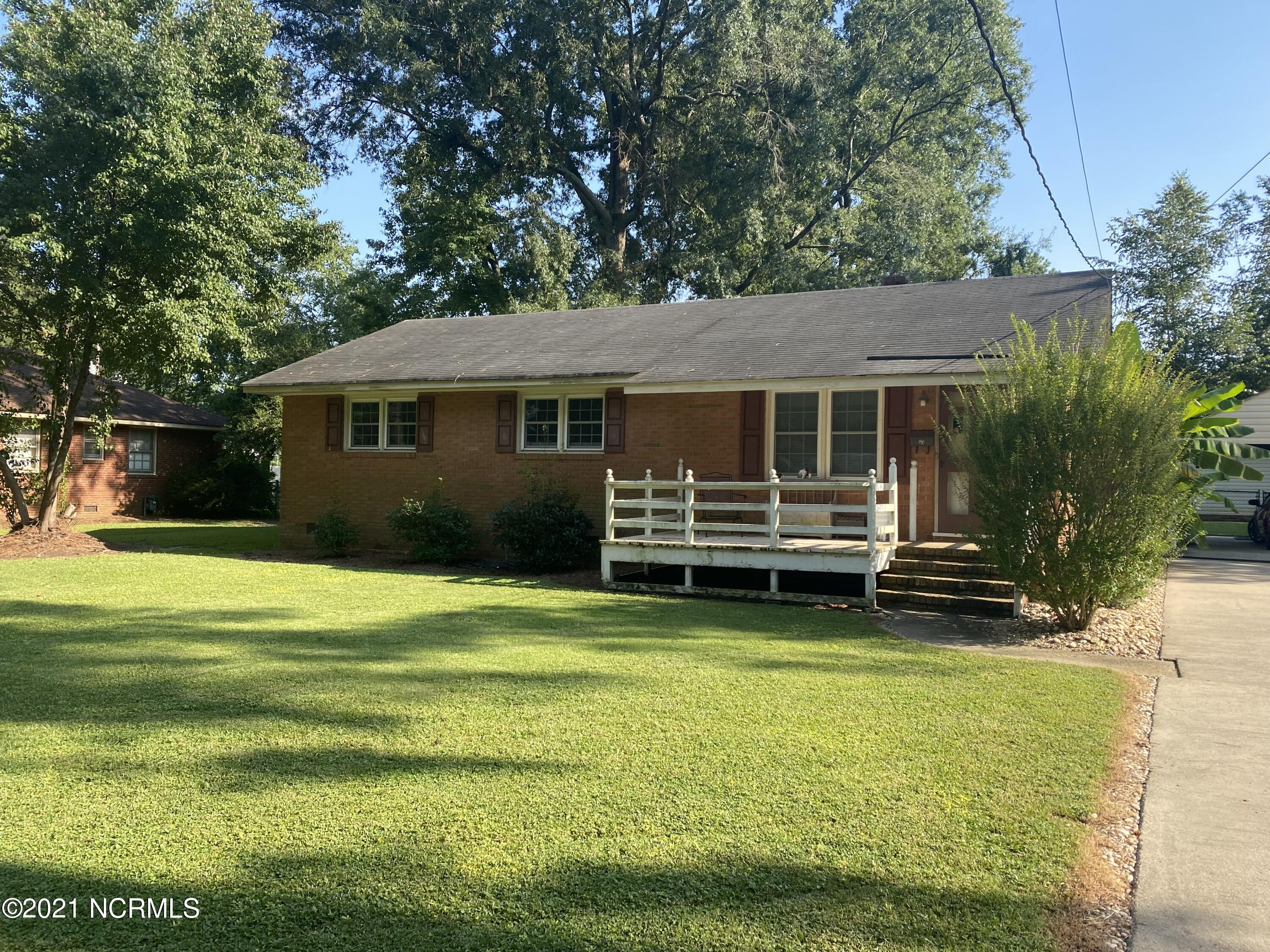 2605 Winstead Road Rocky Mount, NC 27804 - Photo 2 of 24 IMG_3922