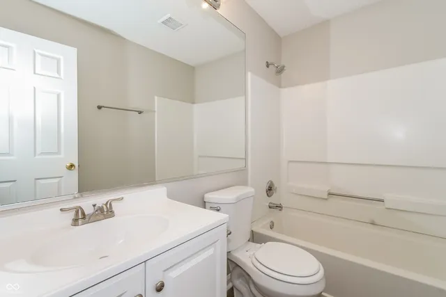 $1,705 | 4124 Orchard Valley Lane, Indianapolis, IN 46235