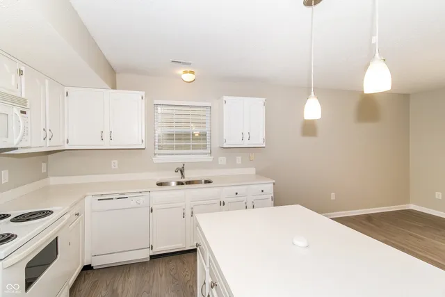 $1,705 | 4124 Orchard Valley Lane, Indianapolis, IN 46235