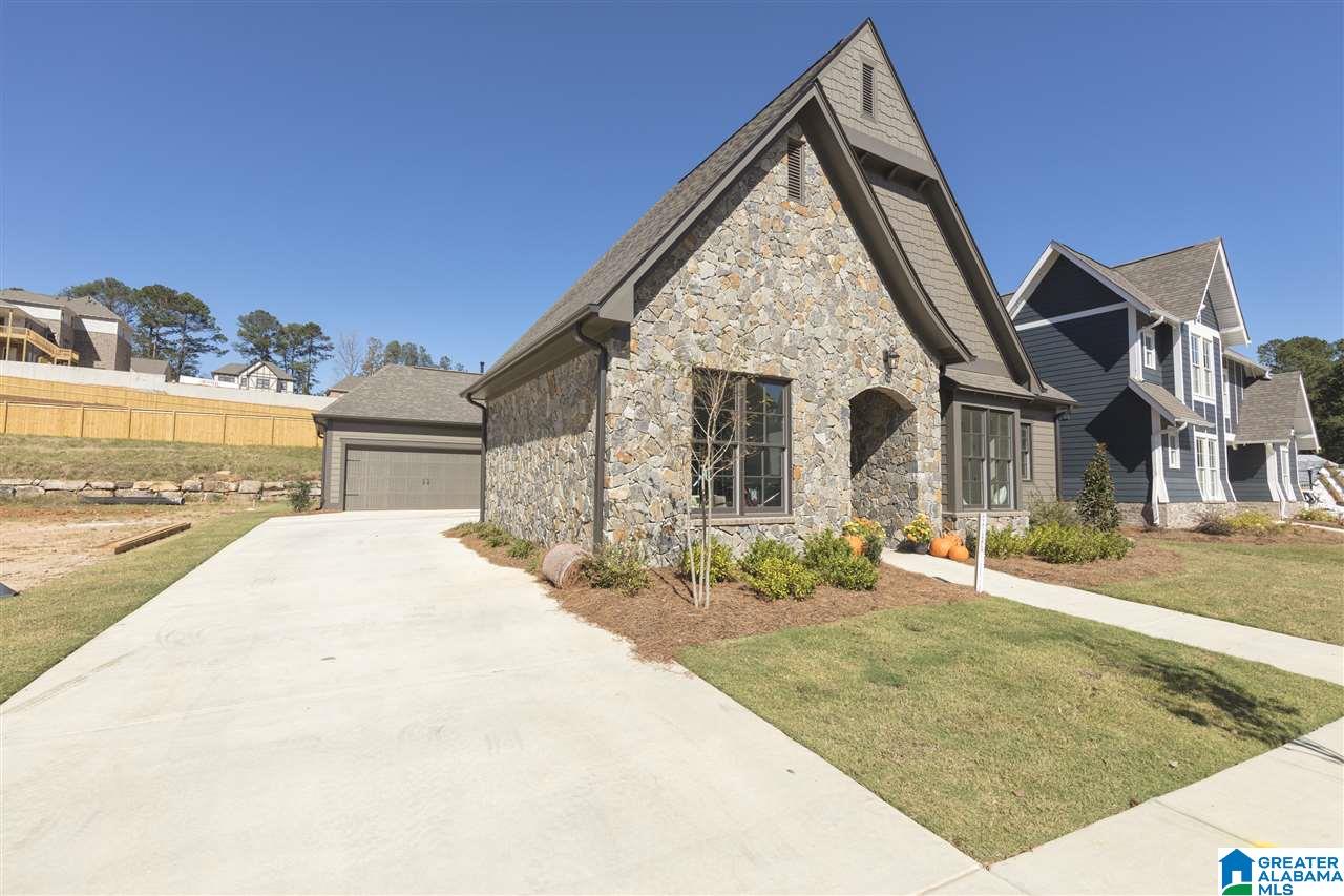 2688 Altadena Ridge Circle Birmingham, AL 35243 - Photo 3 of 34