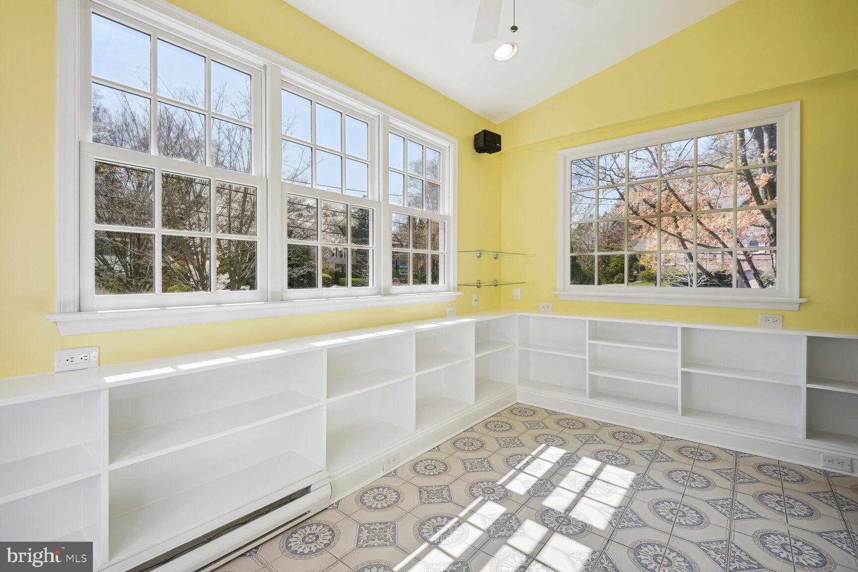 7501 Glendale Road Chevy Chase, MD 20815 - Photo 16 of 43 Sunroom
