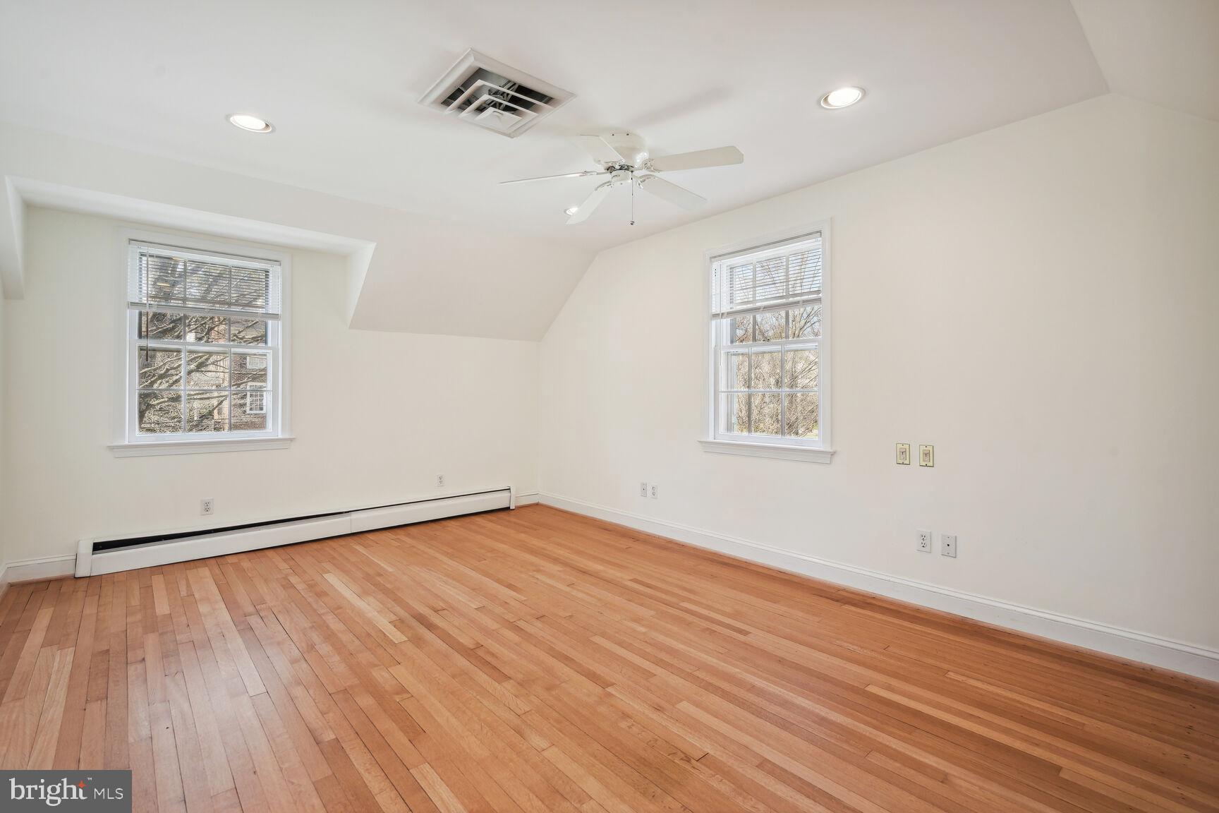 7501 Glendale Road Chevy Chase, MD 20815 - Photo 22 of 43 Bedroom