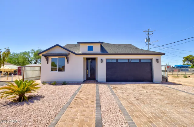 $323,900 | 461 West Lindbergh Avenue, Coolidge, AZ 85128
