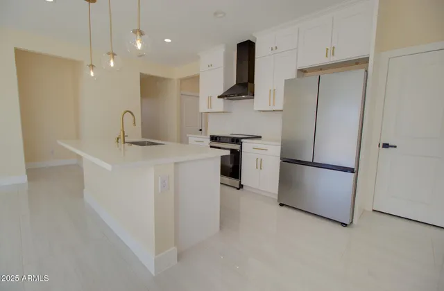 $323,900 | 461 West Lindbergh Avenue, Coolidge, AZ 85128