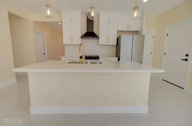 $323,900 | 461 West Lindbergh Avenue, Coolidge, AZ 85128