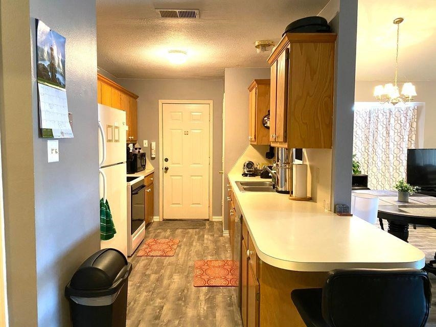 3903 Stevens Street Plainview, TX 79072 - Photo 6 of 15 Photo 6