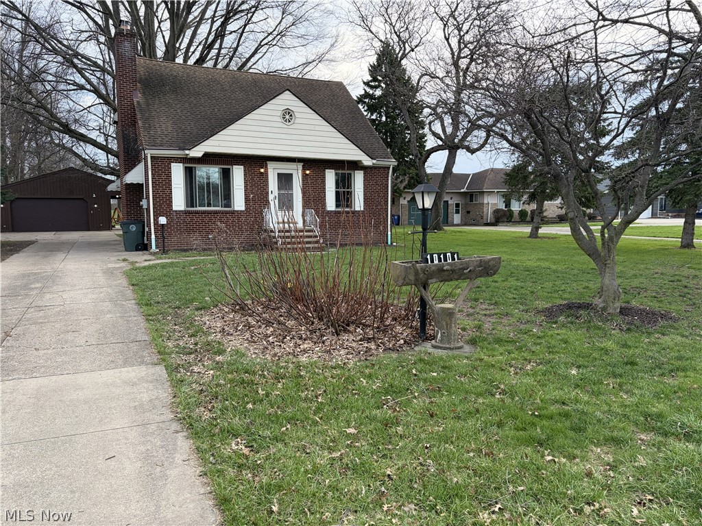 10101 Biddulph Road Cleveland, OH 44144 - Photo 1 of 36