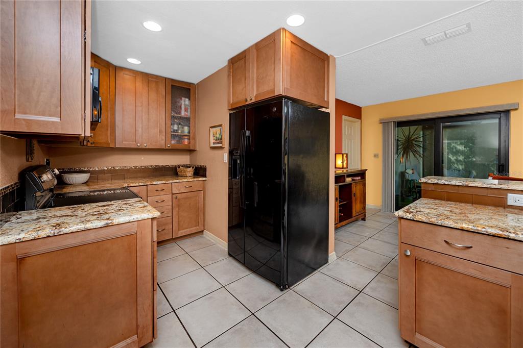 12670 116th Street Largo, FL 33778 - Photo 9 of 41 Gallery Image 9