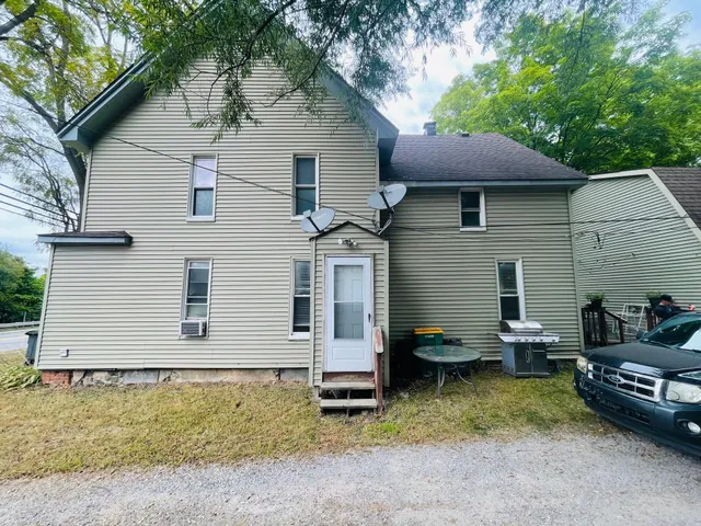 $225,000 | 70550 Main Street, Richmond, MI 48062