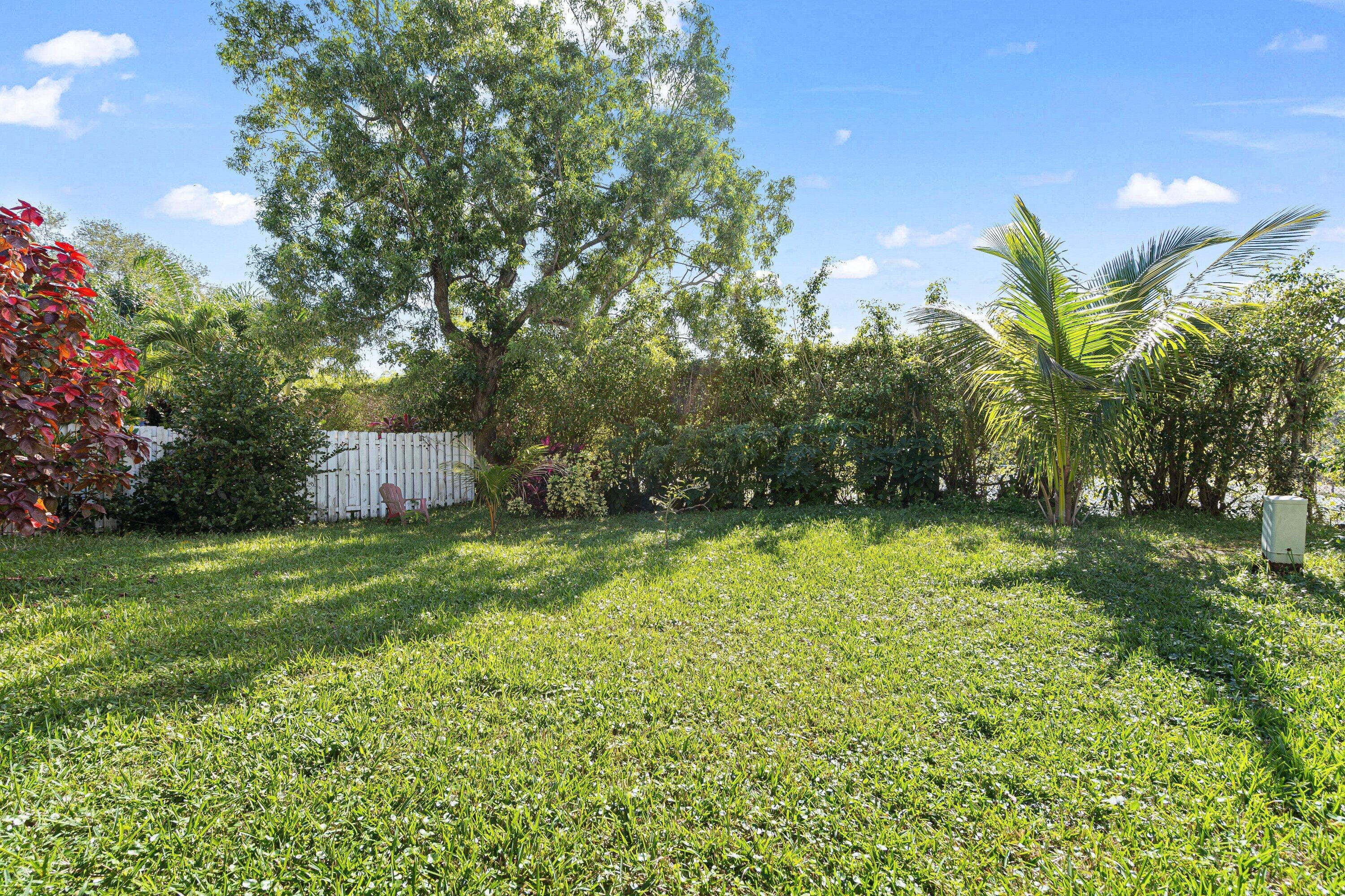4134 Northwest 2nd Lane Delray Beach, FL 33445 - Photo 28 of 28 a garden view