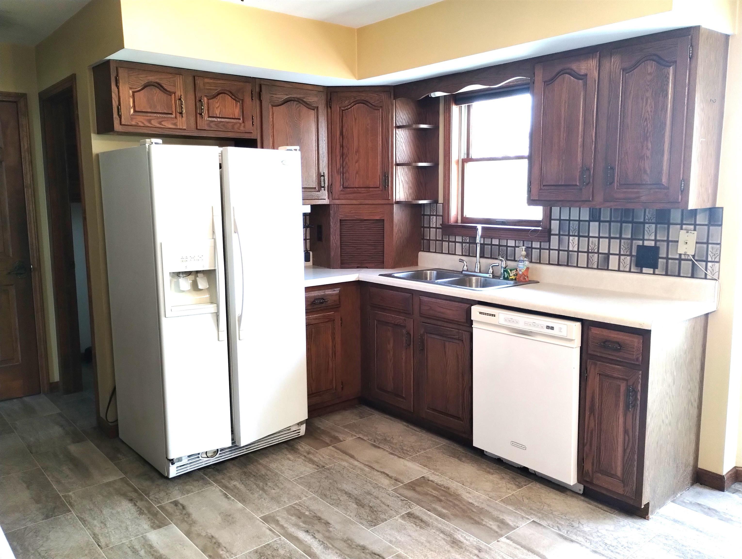7275 Cram Road Owosso, MI 48867 - Photo 13 of 55 50140069-989f94fa-10ca-4b07-9265-935551f8948c.JPG