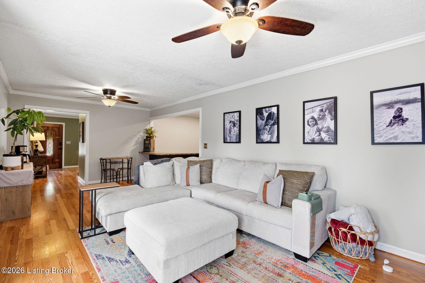 6501 Ridge Cliff Road Louisville, KY 40228 - Photo 11 of 61 photo_online_021