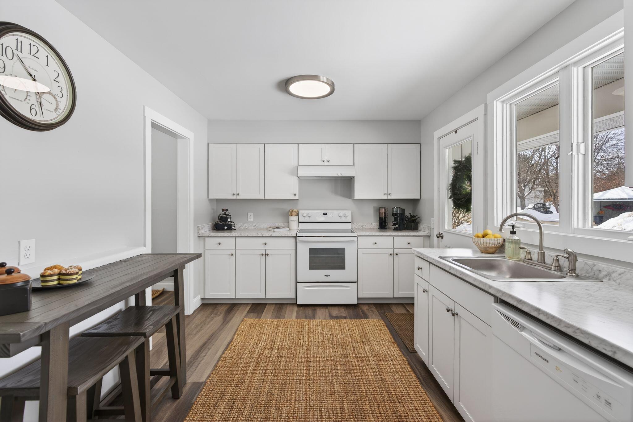 234 Congress Circle Topsham, ME 04086 - Photo 12 of 42 12_DSC02222