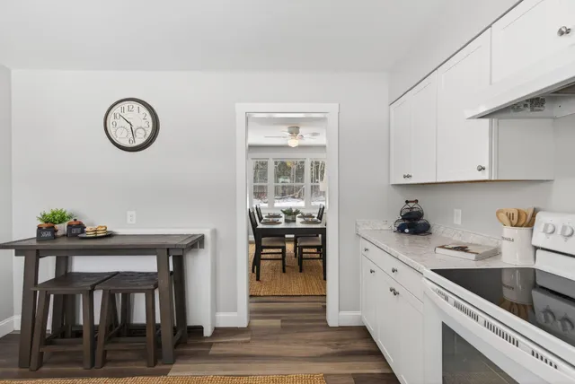 $399,000 | 234 Congress Circle, Topsham, ME 04086