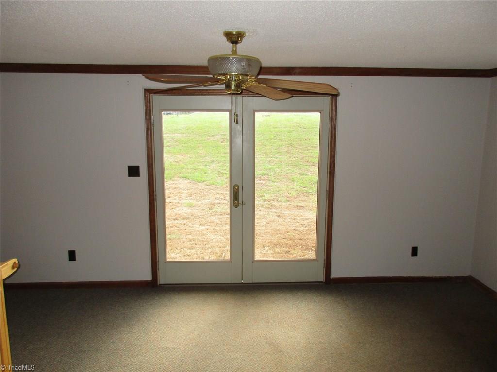 240 Pilotview Loop Madison, NC 27025 - Photo 8 of 17 Gallery Image 8