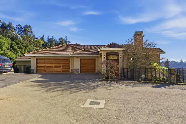$2,100,000 | 6357 Fairlane Drive, Oakland, CA 94611