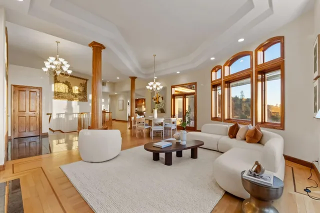 $2,100,000 | 6357 Fairlane Drive, Oakland, CA 94611