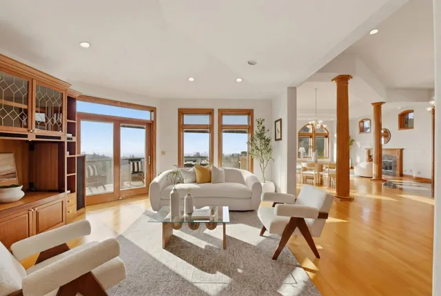 $2,100,000 | 6357 Fairlane Drive, Oakland, CA 94611