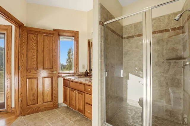 $2,100,000 | 6357 Fairlane Drive, Oakland, CA 94611