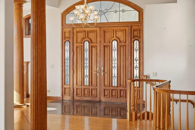 $2,100,000 | 6357 Fairlane Drive, Oakland, CA 94611