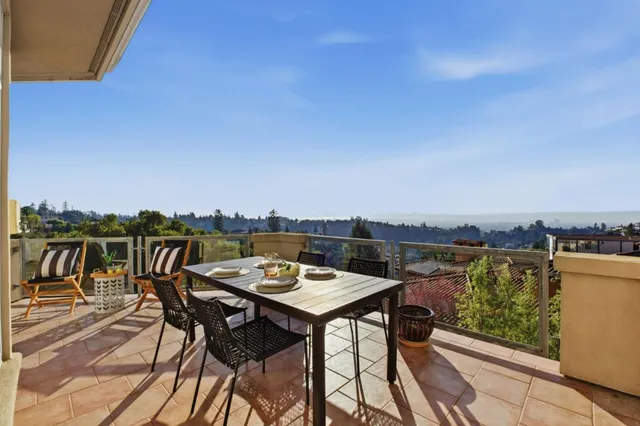 $2,100,000 | 6357 Fairlane Drive, Oakland, CA 94611
