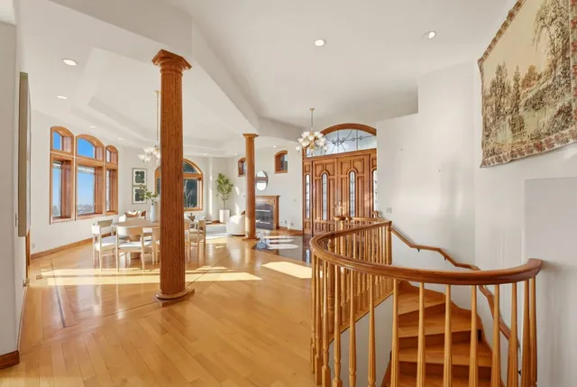 $2,100,000 | 6357 Fairlane Drive, Oakland, CA 94611