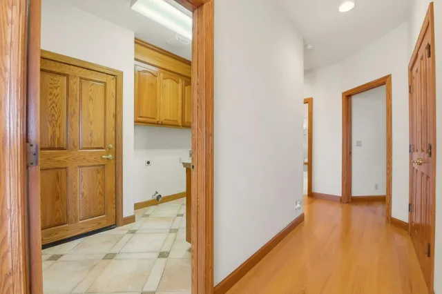 $2,100,000 | 6357 Fairlane Drive, Oakland, CA 94611