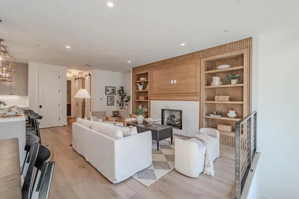 $10,500 | 4128 University Boulevard, Unit 2, University Park, TX 75205