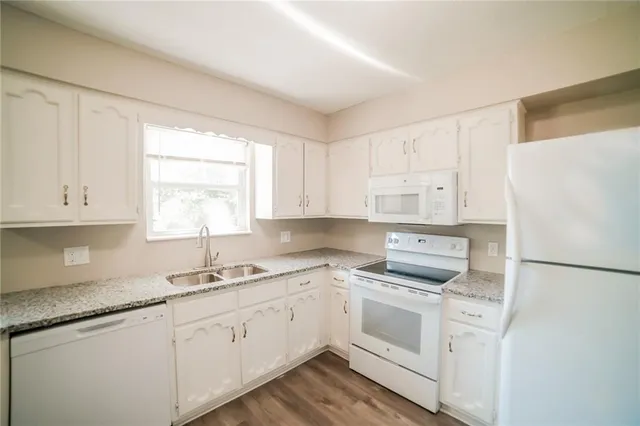 $1,680 | 19707 East Millhaven Street, Independence, MO 64056