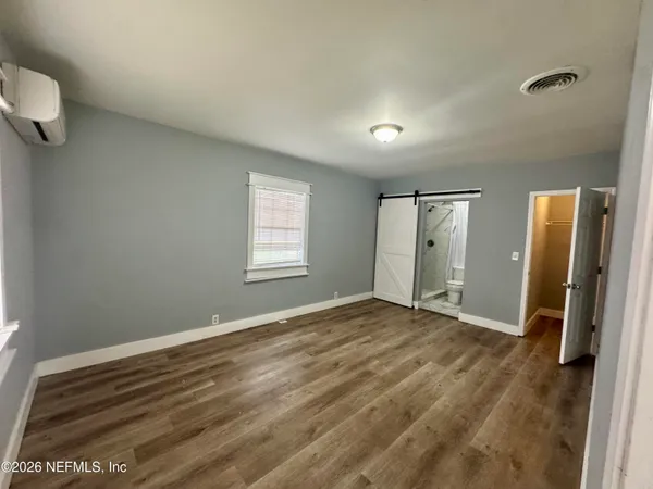 $2,600 | 2750 Downing Street, Jacksonville, FL 32205