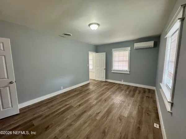 $2,600 | 2750 Downing Street, Jacksonville, FL 32205