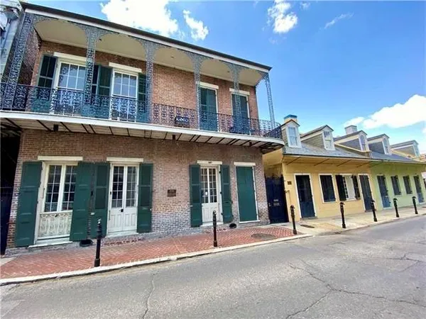 $1,250 | 1027 Chartres Street, Unit F, New Orleans, LA 70116
