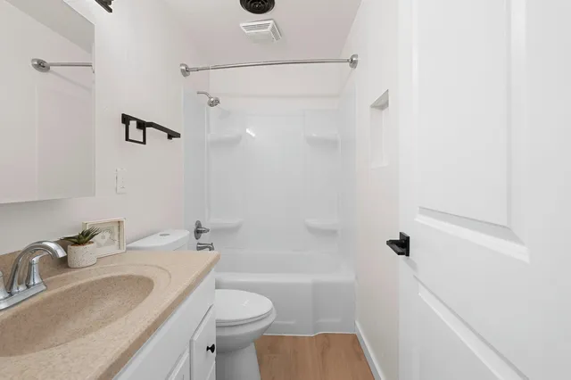 $179,900 | 1338 Berner Street, Green Bay, WI 54302