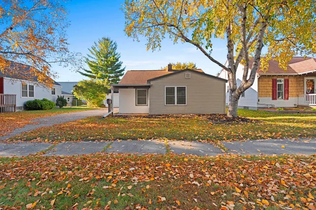 $179,900 | 1338 Berner Street, Green Bay, WI 54302