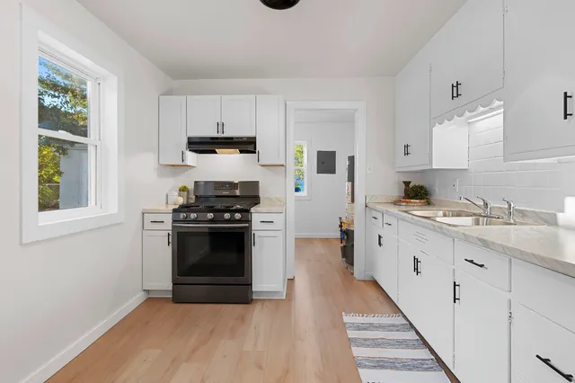 $179,900 | 1338 Berner Street, Green Bay, WI 54302