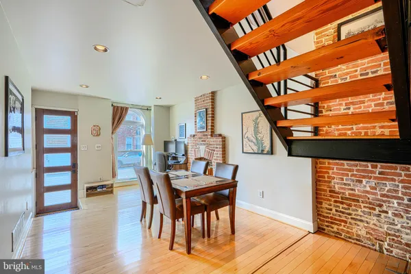 $2,595 | 542 East Clement Street, Baltimore, MD 21230