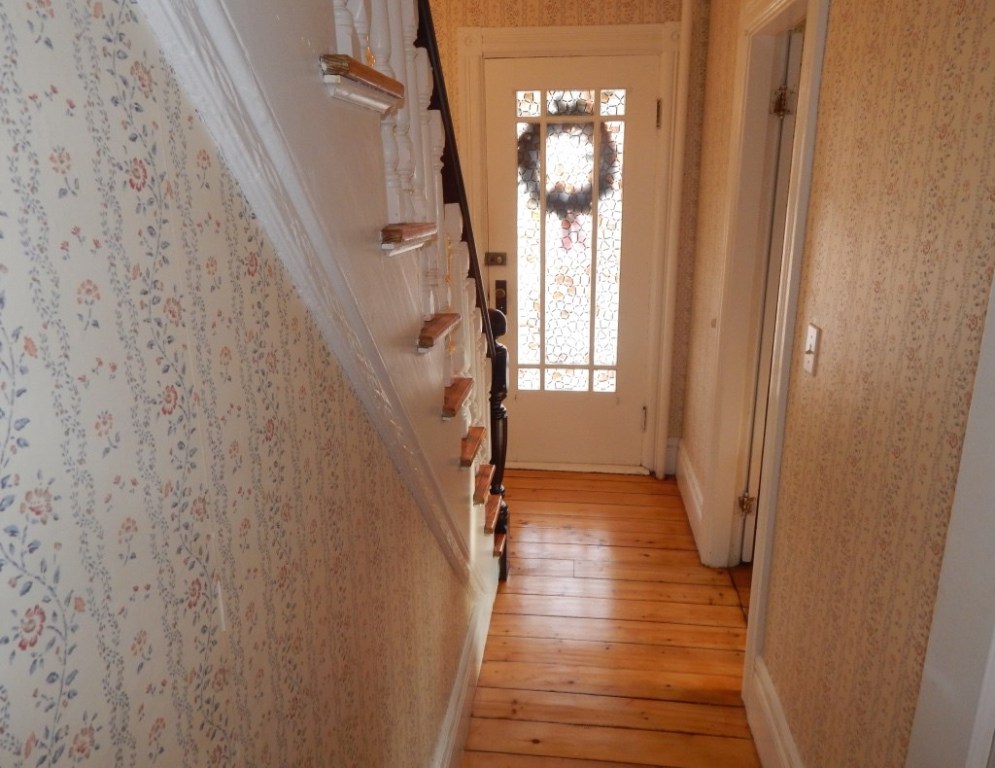 356 Old River Road Lincoln, RI 02838 - Photo 11 of 25 Gallery Image 11