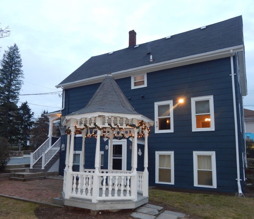 356 Old River Road Lincoln, RI 02838 - Photo 3 of 25 Gallery Image 3